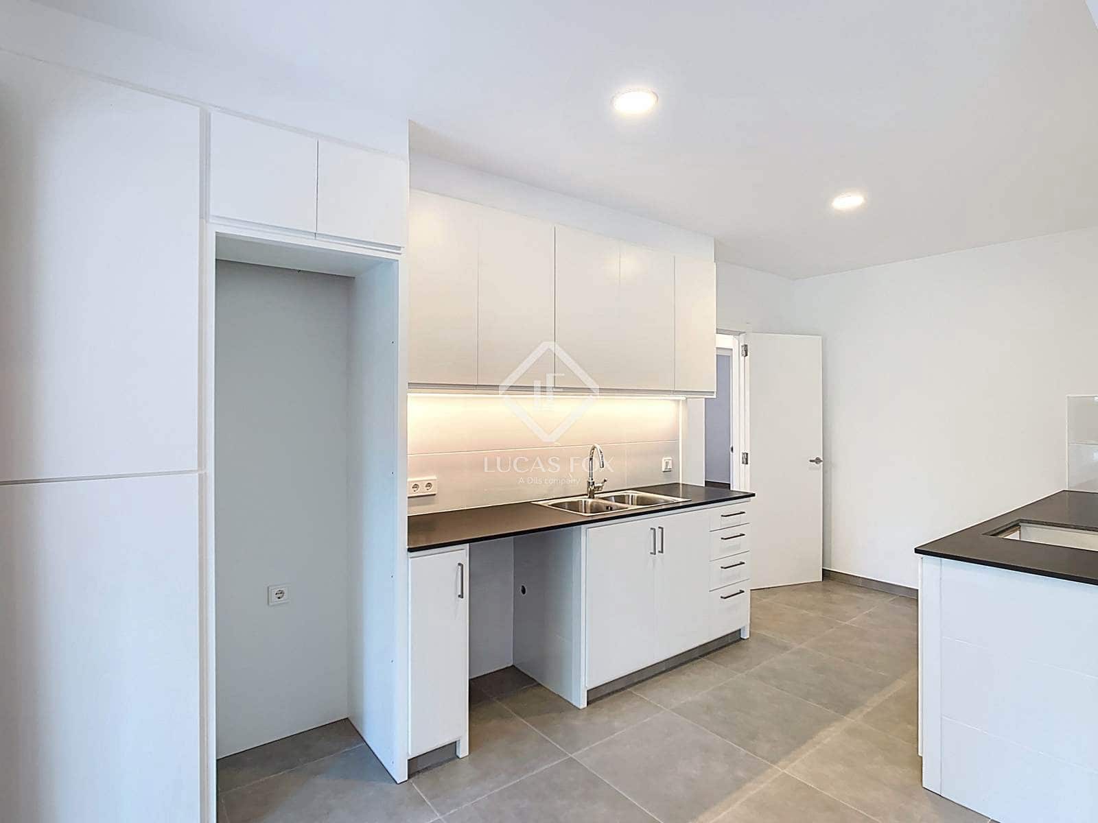 4 soveværelse Villa til salg i Ciutadella de Menorca med swimmingpool - € 1.250.000 (Ref: 9235257)