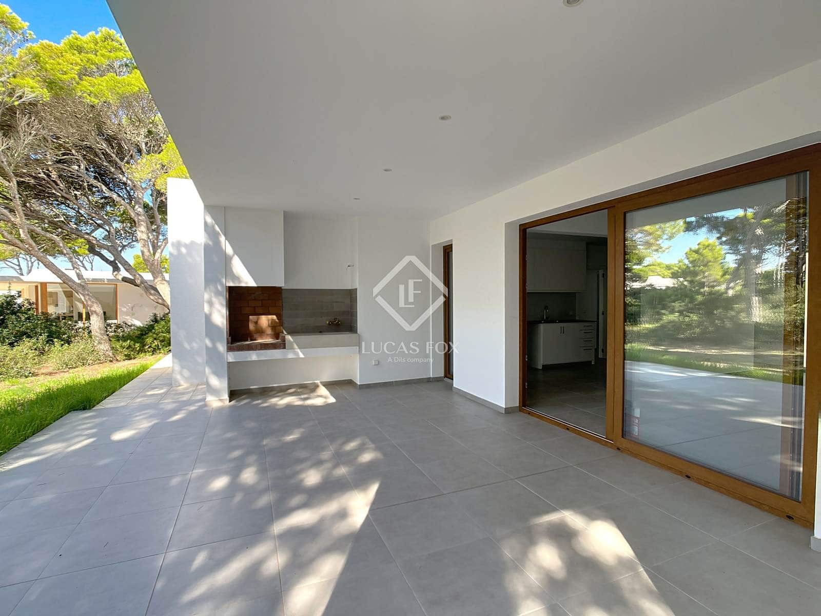 4 soveværelse Villa til salg i Ciutadella de Menorca med swimmingpool - € 1.250.000 (Ref: 9235257)