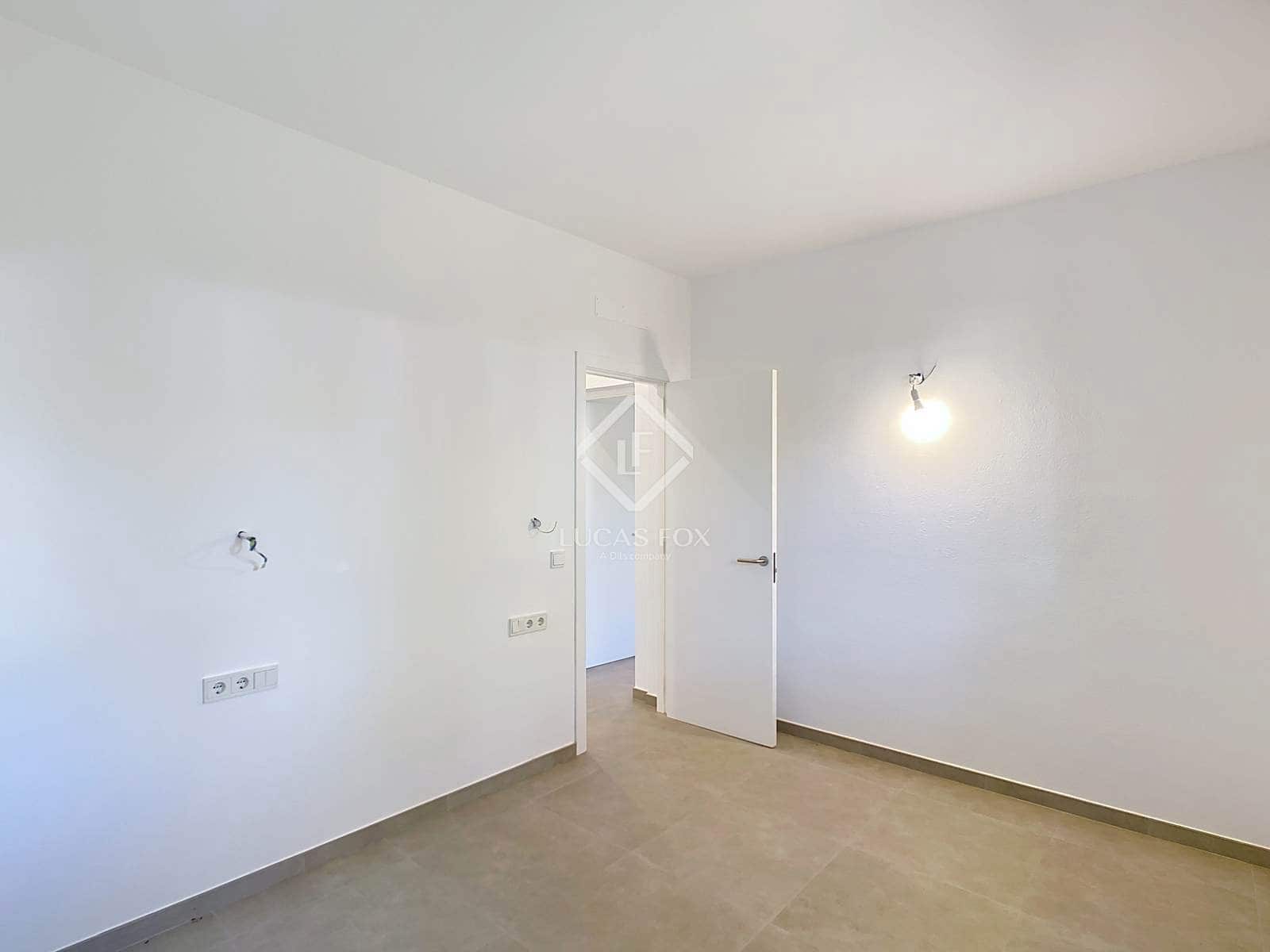 4 soveværelse Villa til salg i Ciutadella de Menorca med swimmingpool - € 1.250.000 (Ref: 9235257)