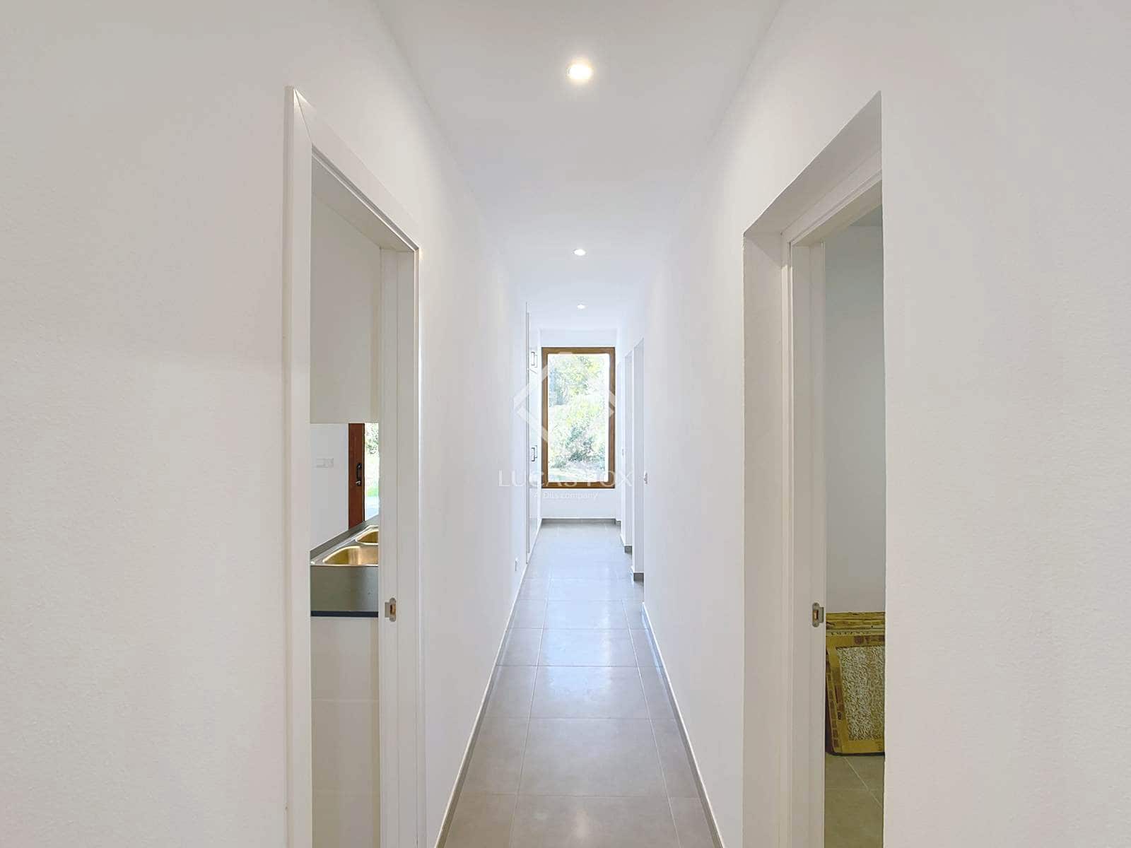 4 soveværelse Villa til salg i Ciutadella de Menorca med swimmingpool - € 1.250.000 (Ref: 9235257)