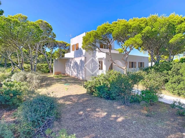 4 soveværelse Villa til salg i Ciutadella de Menorca med swimmingpool - € 1.250.000 (Ref: 9235257)