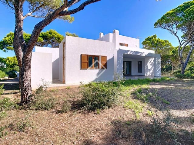 4 soveværelse Villa til salg i Ciutadella de Menorca med swimmingpool - € 1.250.000 (Ref: 9235257)