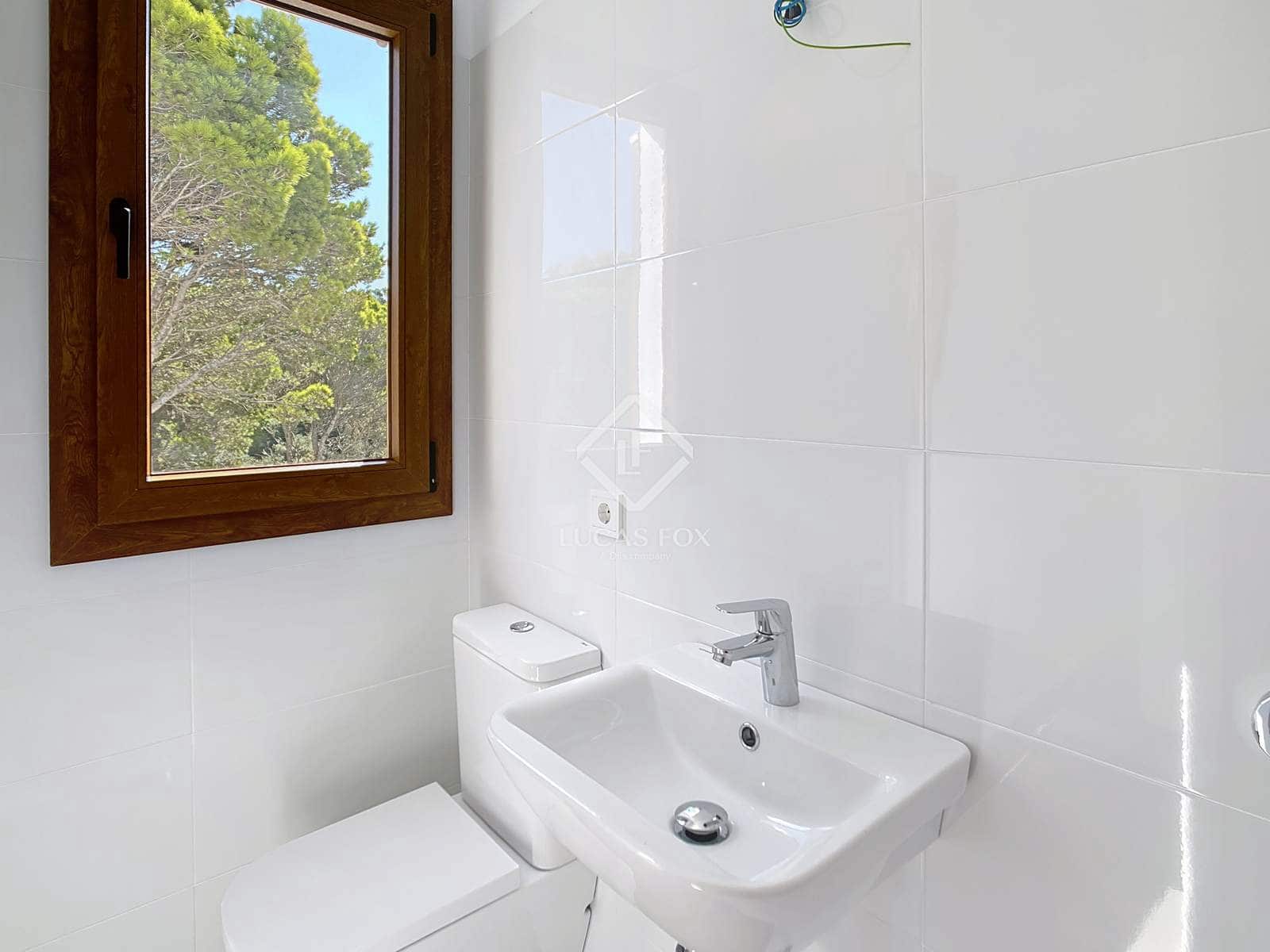 4 soveværelse Villa til salg i Ciutadella de Menorca med swimmingpool - € 1.250.000 (Ref: 9235257)