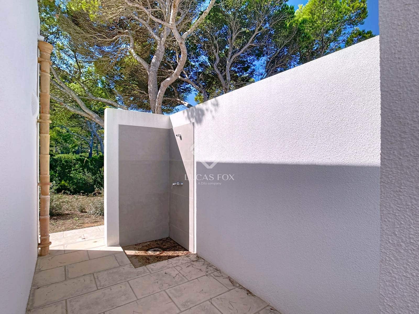 4 soveværelse Villa til salg i Ciutadella de Menorca med swimmingpool - € 1.250.000 (Ref: 9235257)