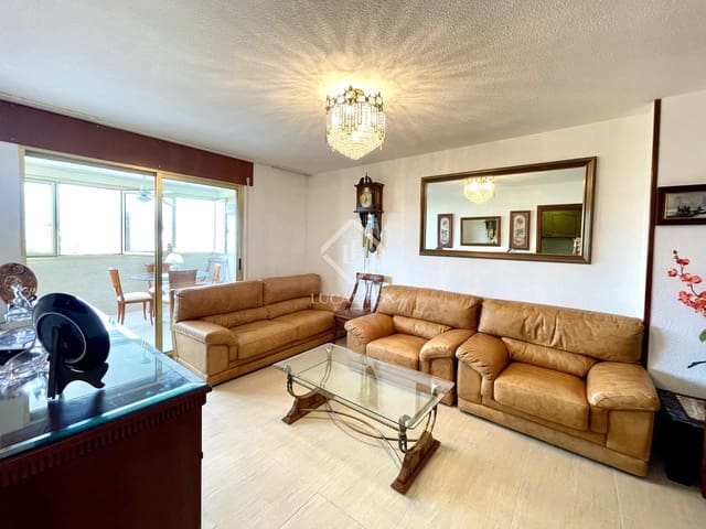 2 bedroom Apartment for sale in Alicante / Alacant city with pool garage - € 335,000 (Ref: 9237072)