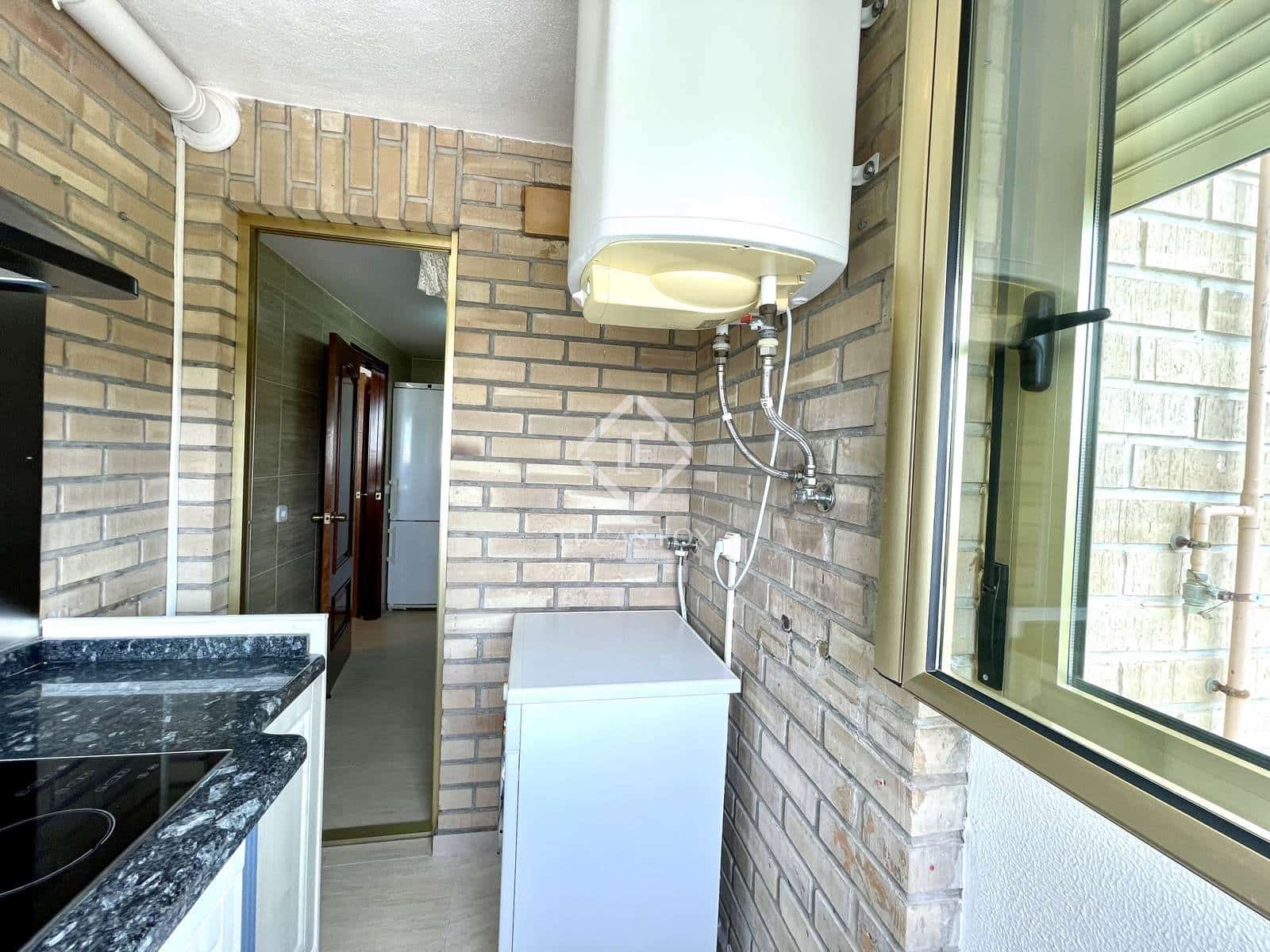 2 bedroom Apartment for sale in Alicante / Alacant city with pool garage - € 335,000 (Ref: 9237072)