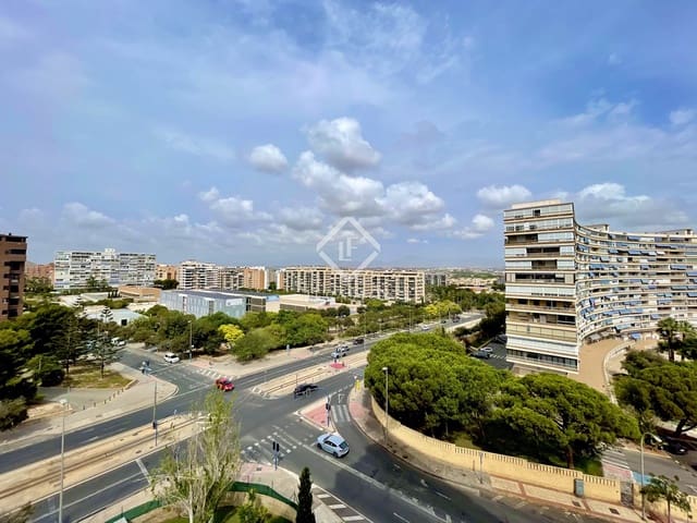 2 bedroom Apartment for sale in Alicante / Alacant city with pool garage - € 335,000 (Ref: 9237072)