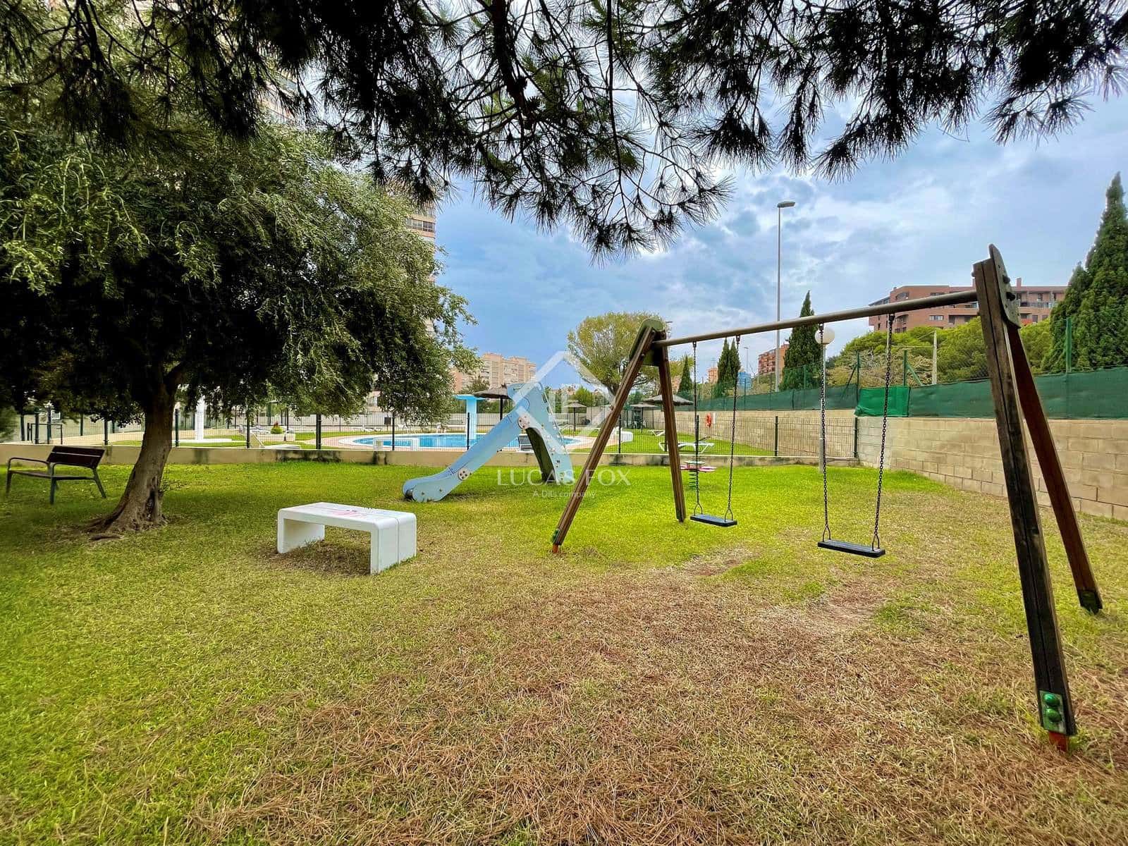 2 bedroom Apartment for sale in Alicante / Alacant city with pool garage - € 335,000 (Ref: 9237072)