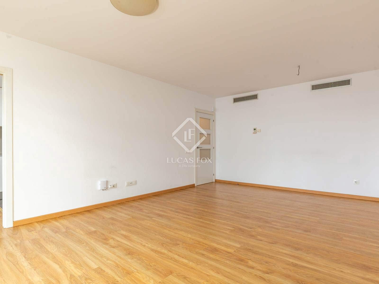 3 soverom Leilighet til salgs i Sant Just Desvern med svømmebasseng garasje - € 690 000 (Ref: 9237073)