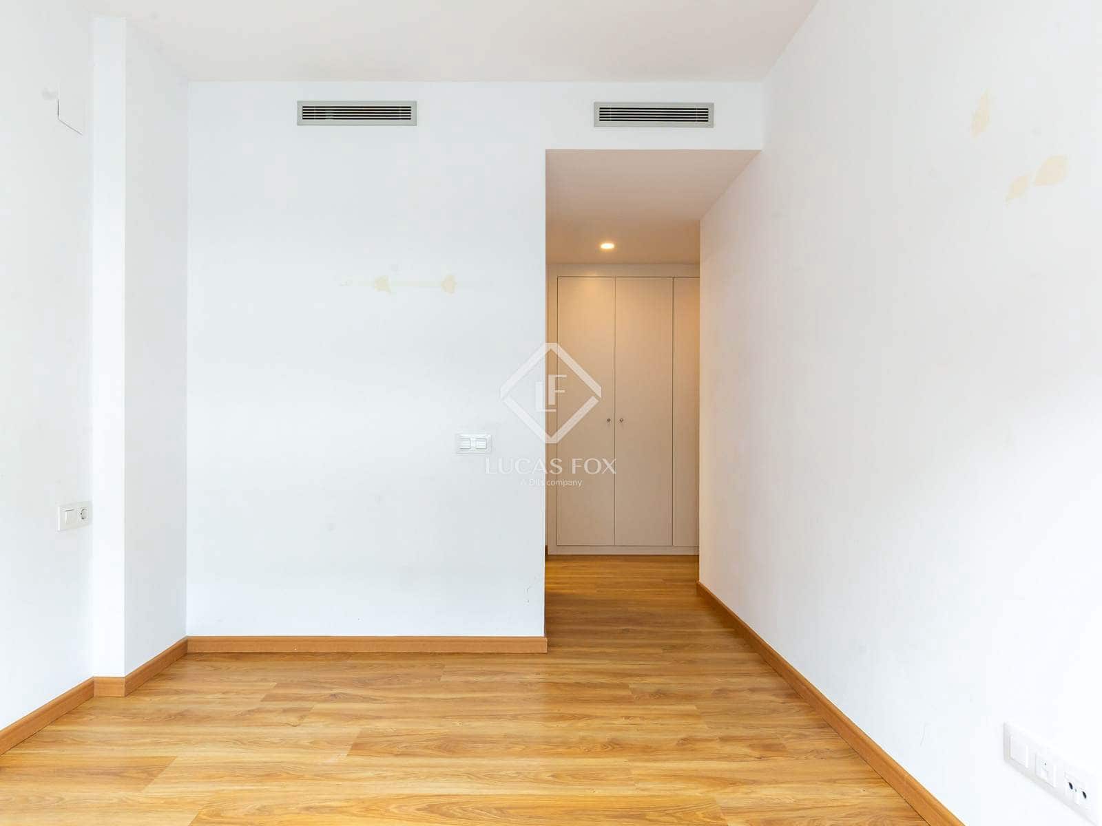 3 soverom Leilighet til salgs i Sant Just Desvern med svømmebasseng garasje - € 690 000 (Ref: 9237073)