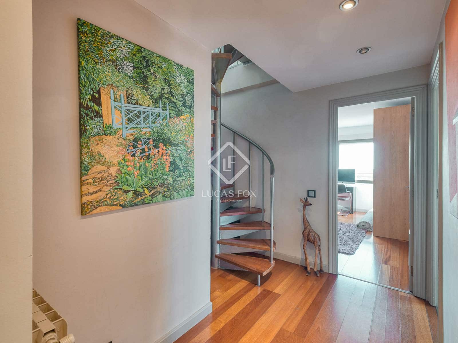 3 soveværelse Penthouse til salg i Madrid by med swimmingpool garage - € 1.950.000 (Ref: 9237720)