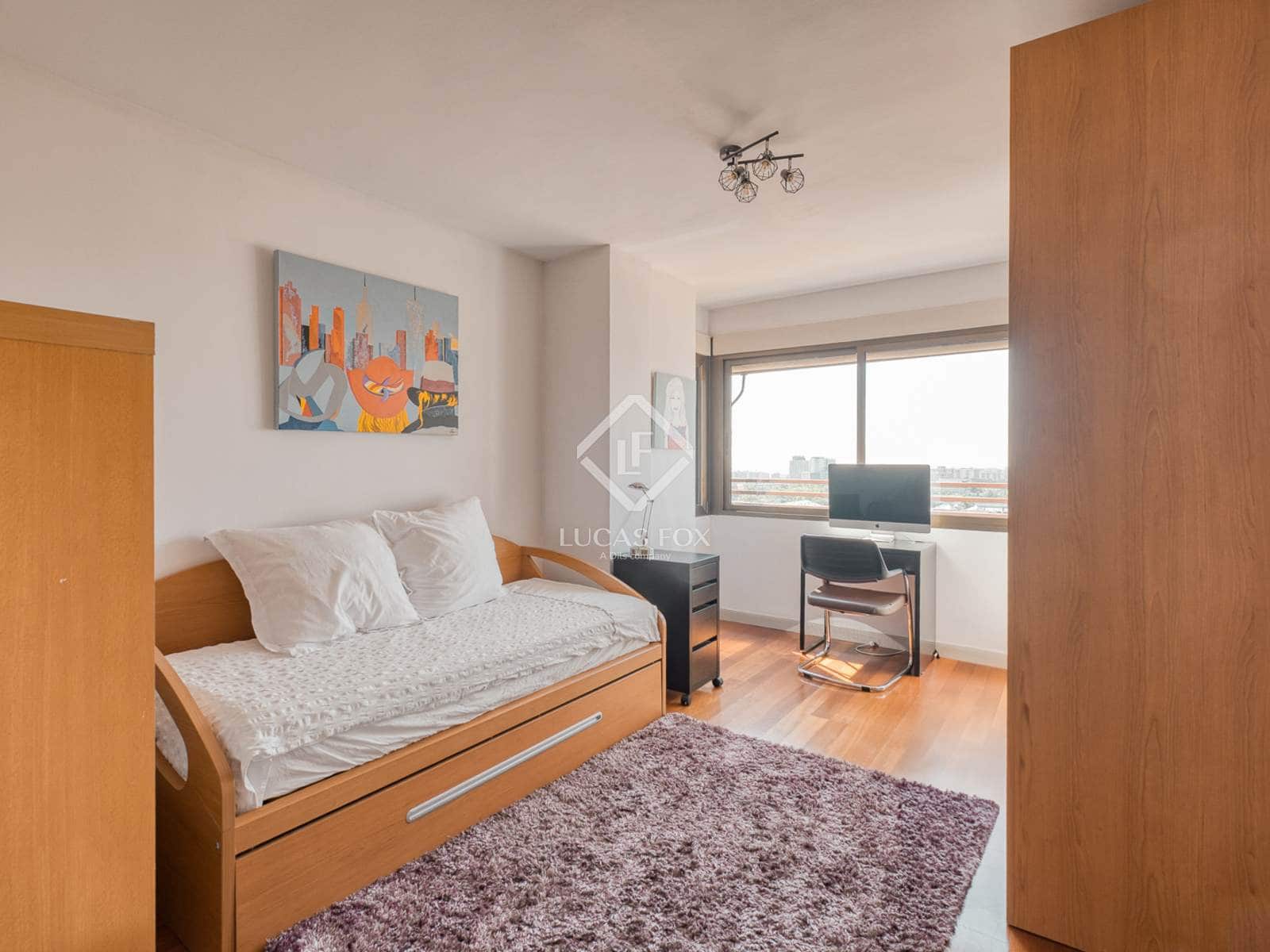 3 soveværelse Penthouse til salg i Madrid by med swimmingpool garage - € 1.950.000 (Ref: 9237720)