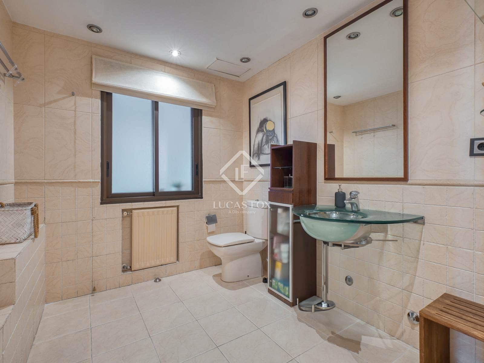 3 soveværelse Penthouse til salg i Madrid by med swimmingpool garage - € 1.950.000 (Ref: 9237720)