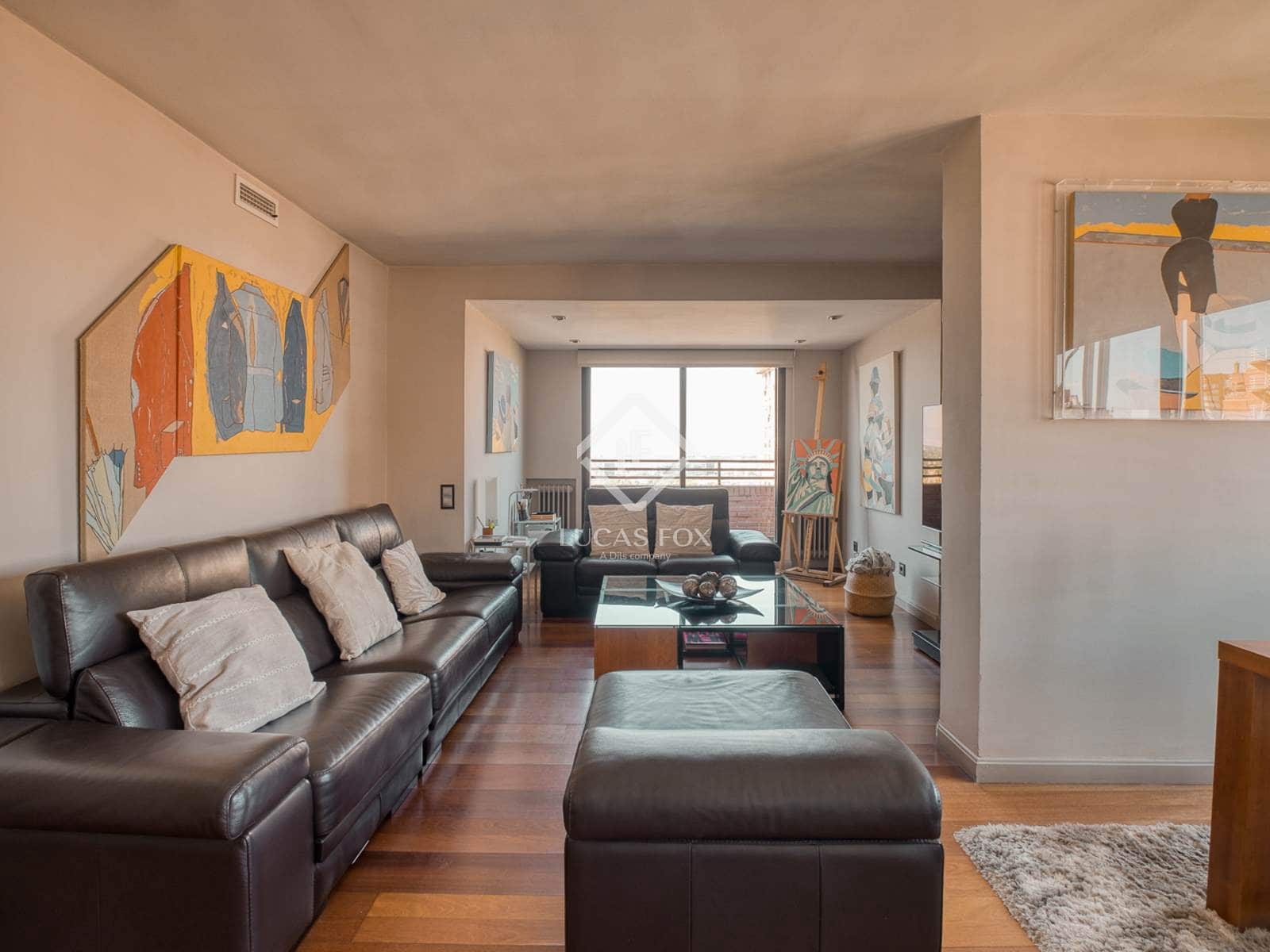 3 soveværelse Penthouse til salg i Madrid by med swimmingpool garage - € 1.950.000 (Ref: 9237720)