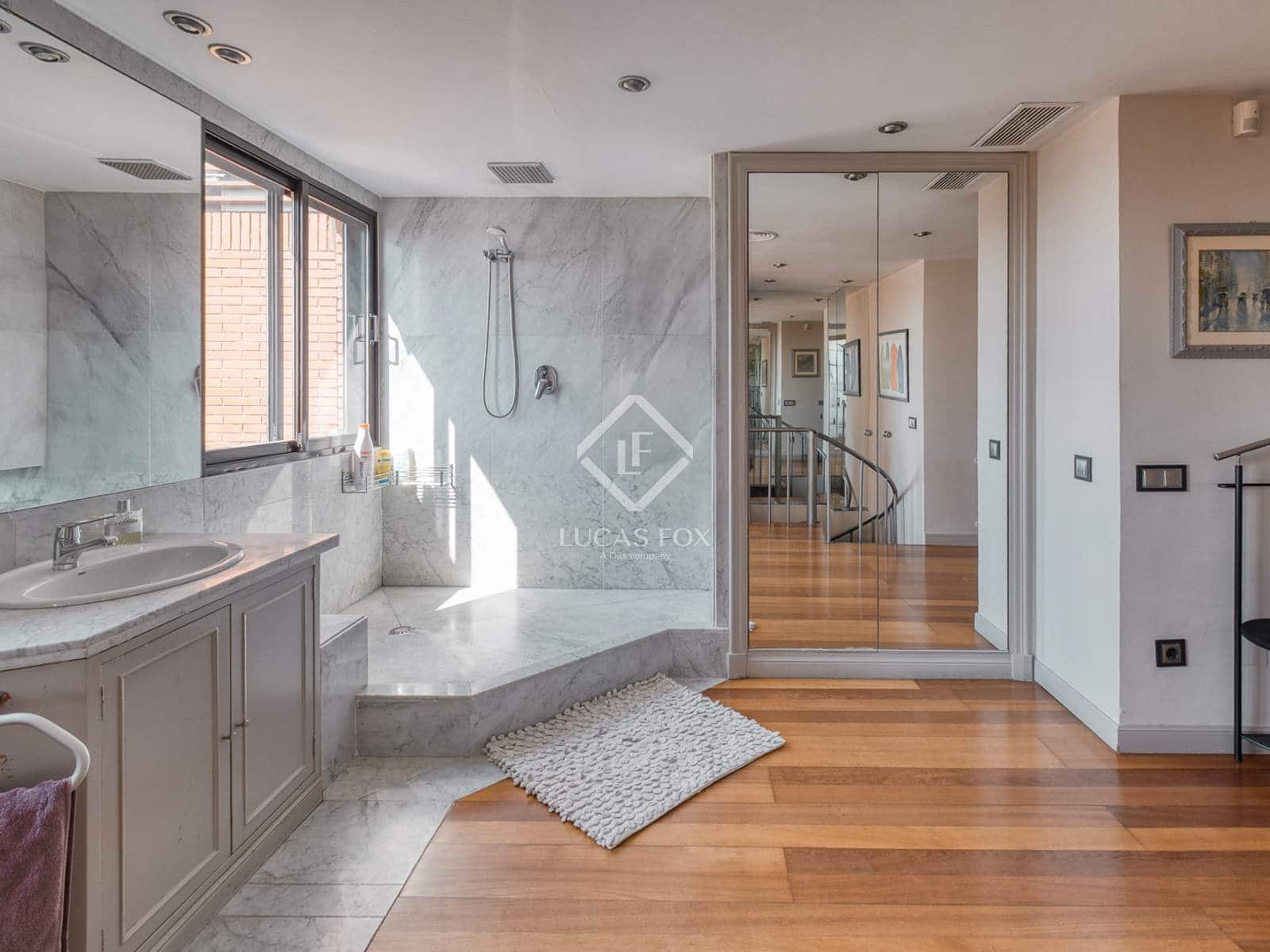 3 soveværelse Penthouse til salg i Madrid by med swimmingpool garage - € 1.950.000 (Ref: 9237720)