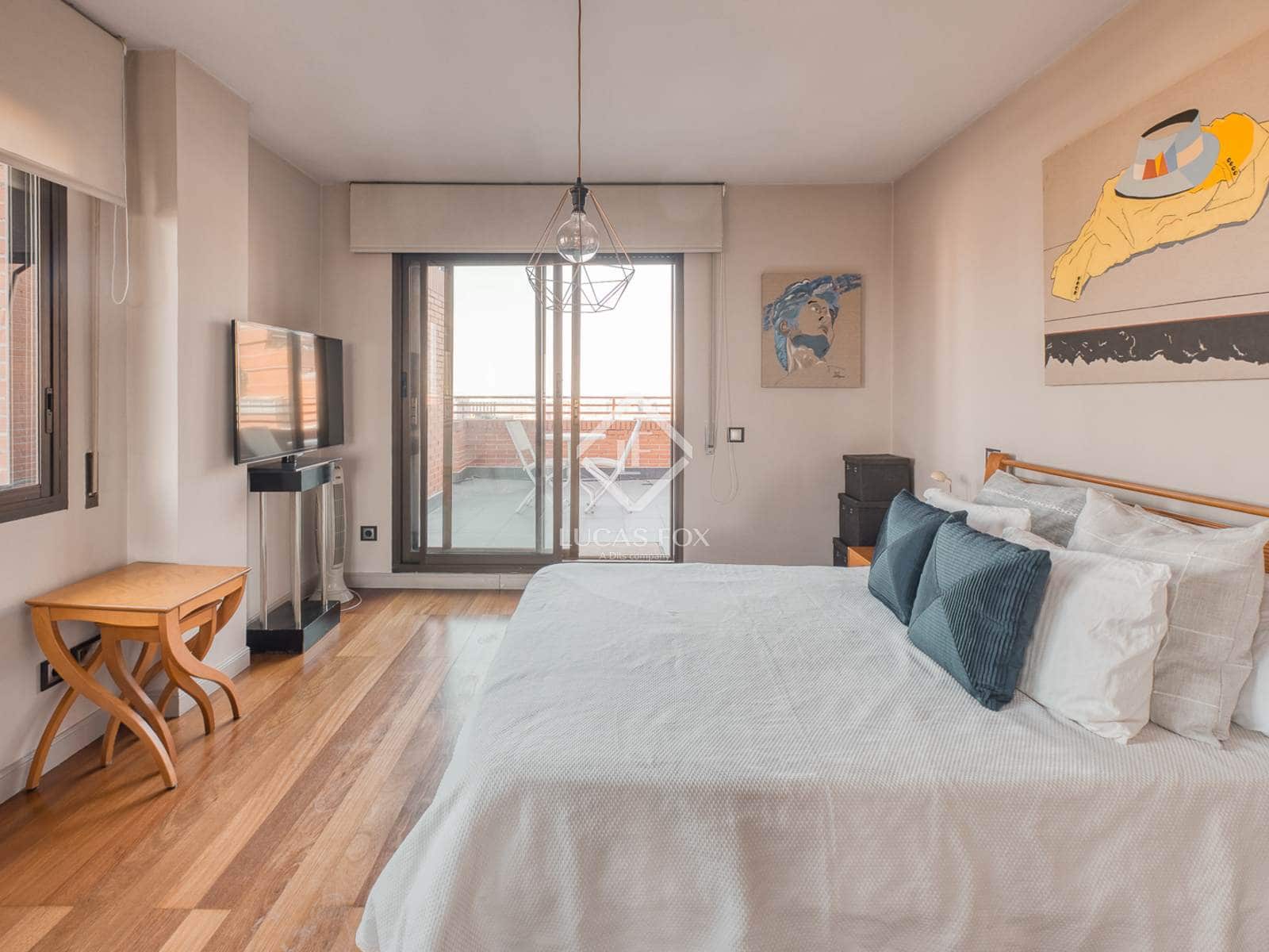3 soveværelse Penthouse til salg i Madrid by med swimmingpool garage - € 1.950.000 (Ref: 9237720)