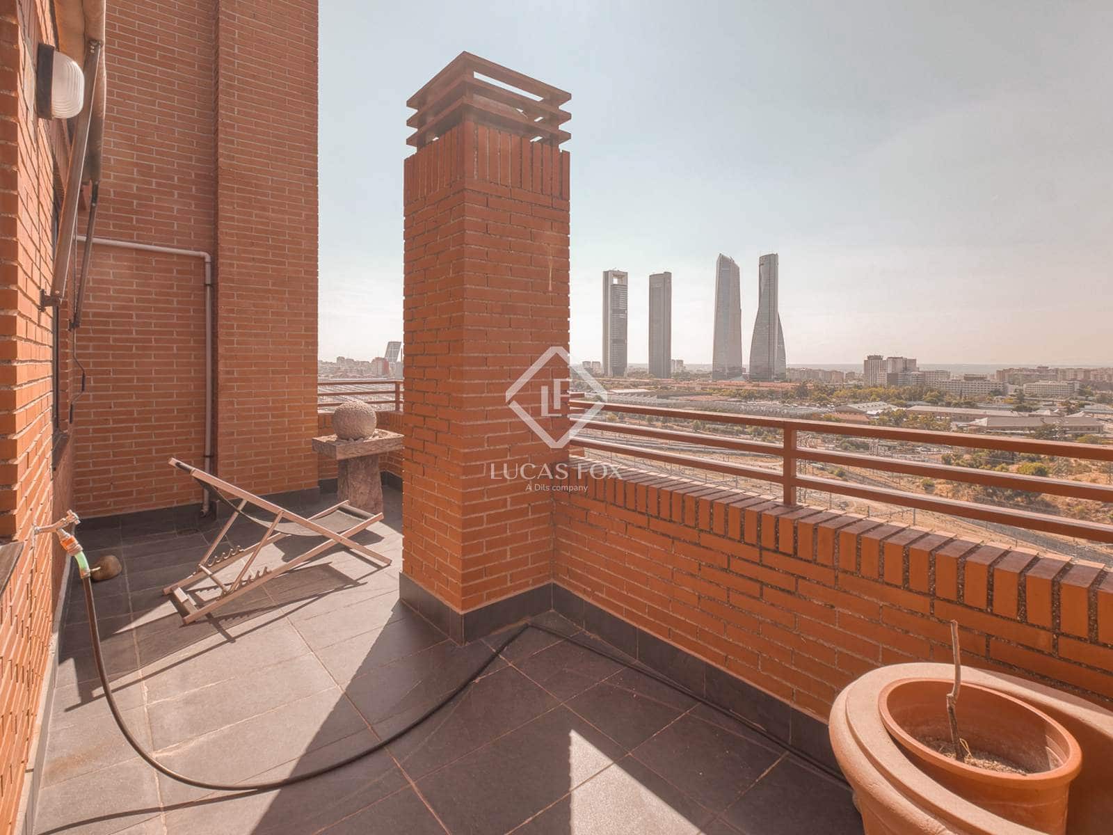 3 soveværelse Penthouse til salg i Madrid by med swimmingpool garage - € 1.950.000 (Ref: 9237720)