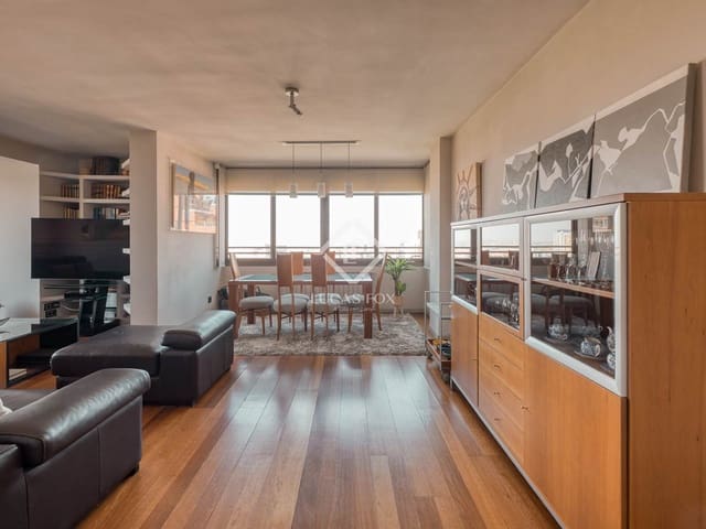 3 bedroom Penthouse for sale in Nueva España, Madrid city with pool garage - € 1,950,000 (Ref: 9237720)