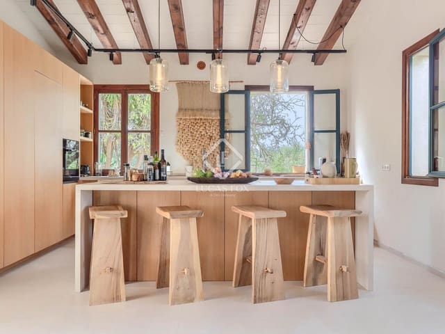 7 chambre Finca/Maison de Campagne à vendre à Montuïri avec piscine garage - 4 940 000 € (Ref: 9237840)