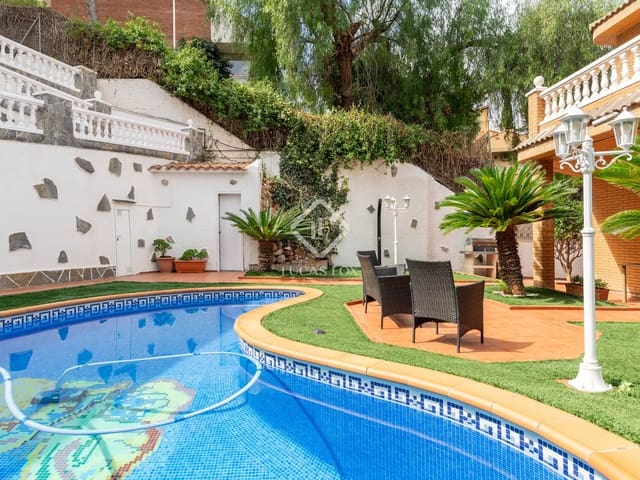 4 soverom Villa til leie i Castelldefels - € 4 000 (Ref: 9238804)