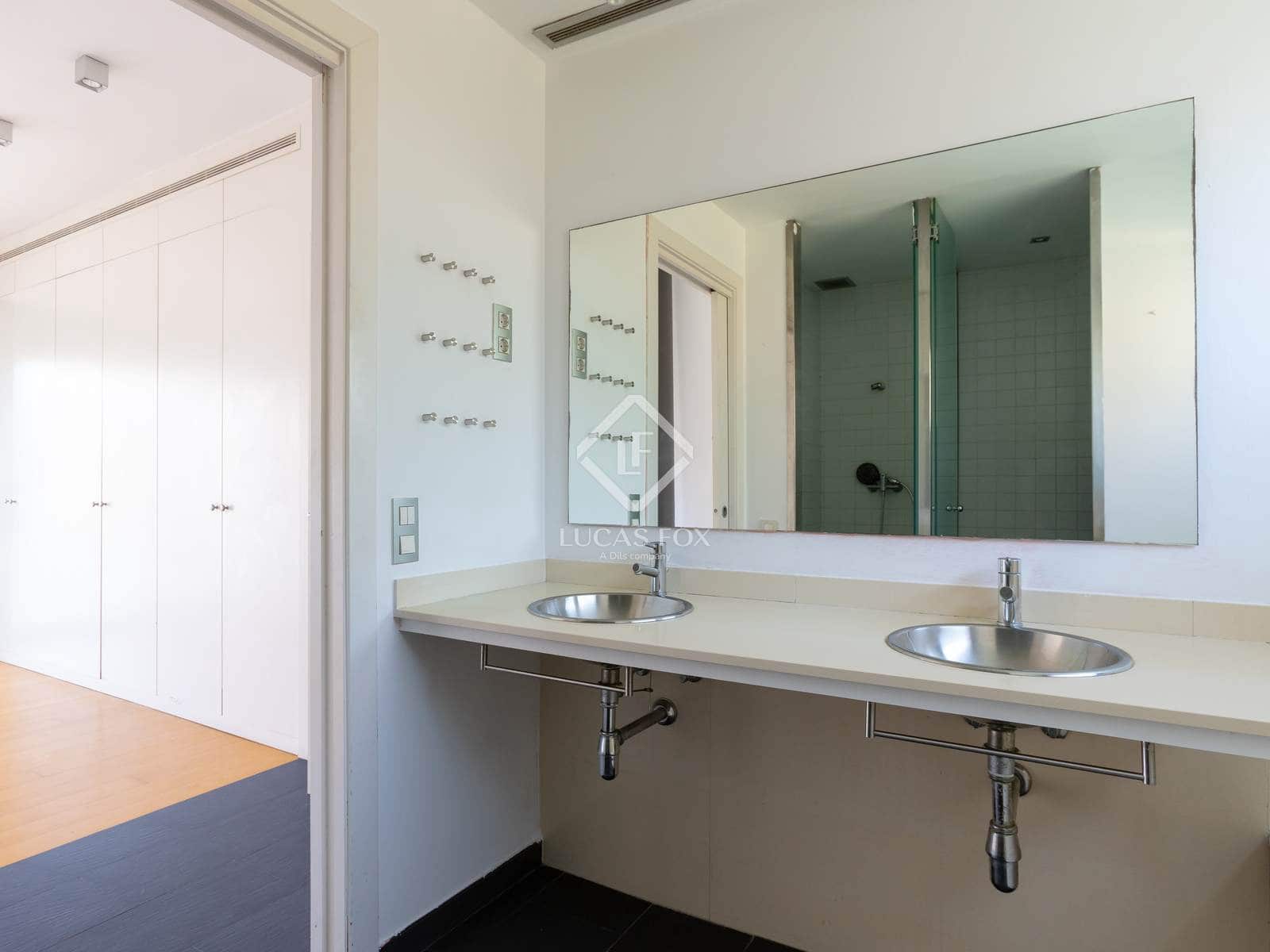 4 sypialnia Willa na sprzedaż w Alella z basenem garażem - 999 000 € (Ref: 9239309)