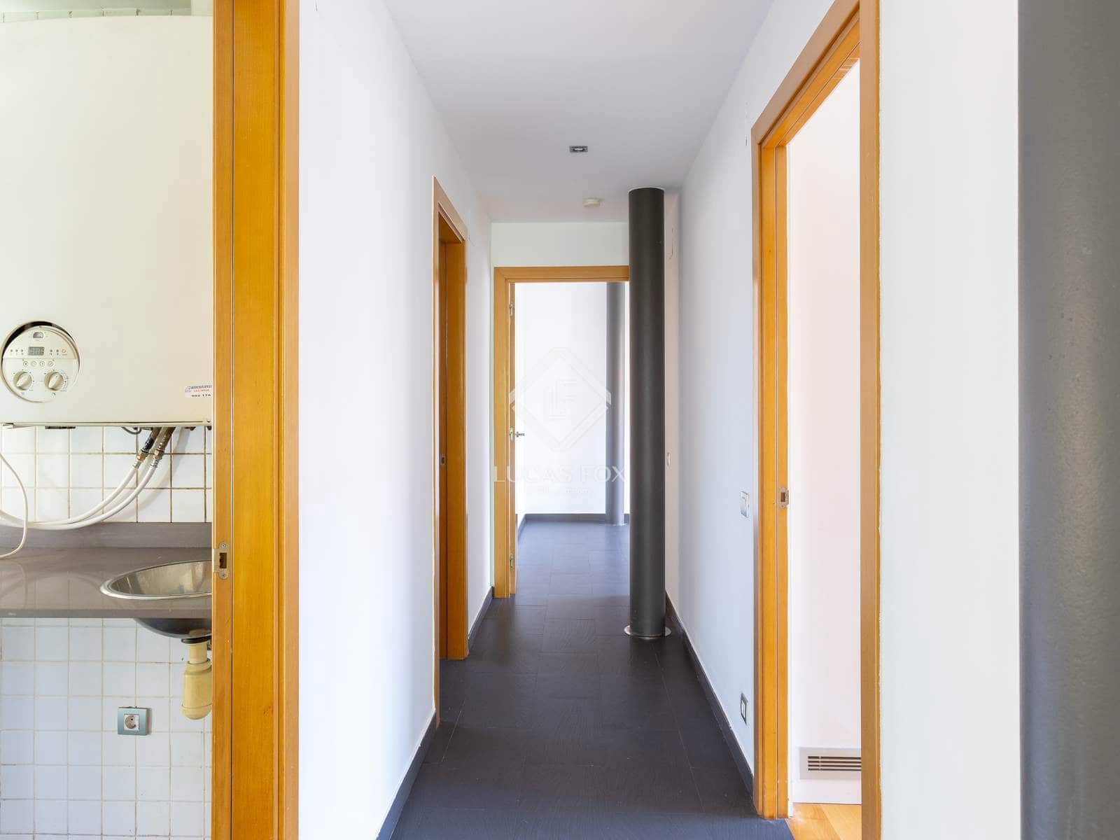 4 sypialnia Willa na sprzedaż w Alella z basenem garażem - 999 000 € (Ref: 9239309)