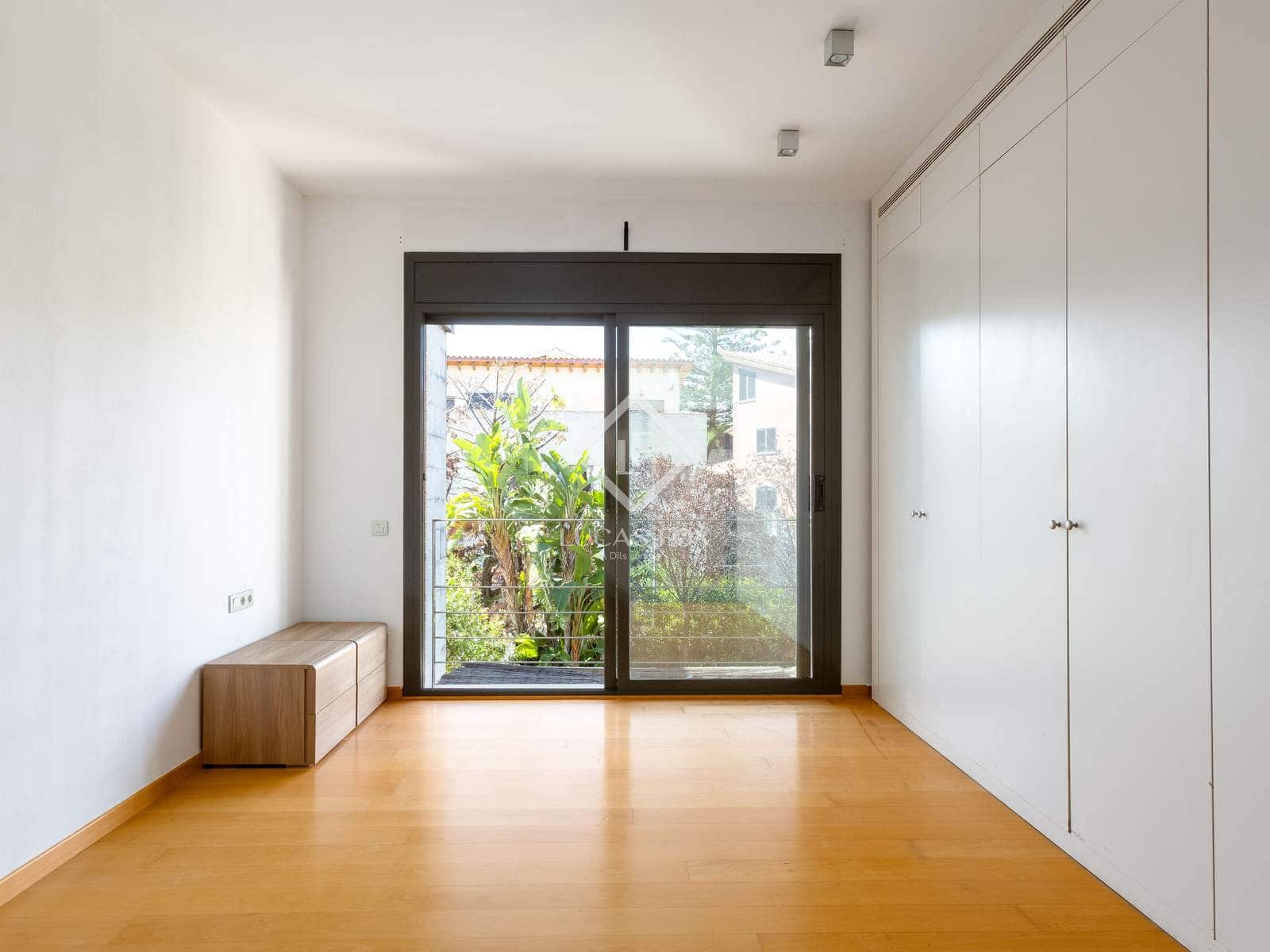 4 sypialnia Willa na sprzedaż w Alella z basenem garażem - 999 000 € (Ref: 9239309)