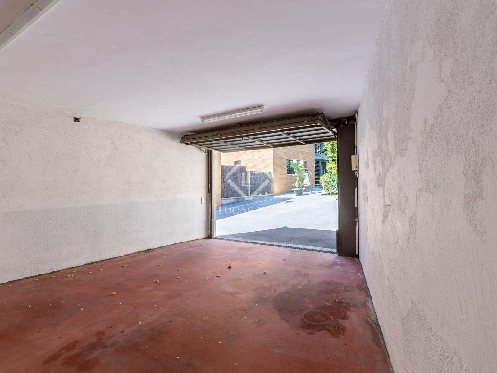 4 sypialnia Willa na sprzedaż w Alella z basenem garażem - 999 000 € (Ref: 9239309)