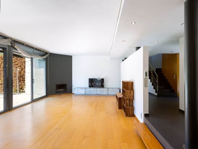 4 slaapkamer Villa te koop in Alella met zwembad garage - € 999.000 (Ref: 9239309)