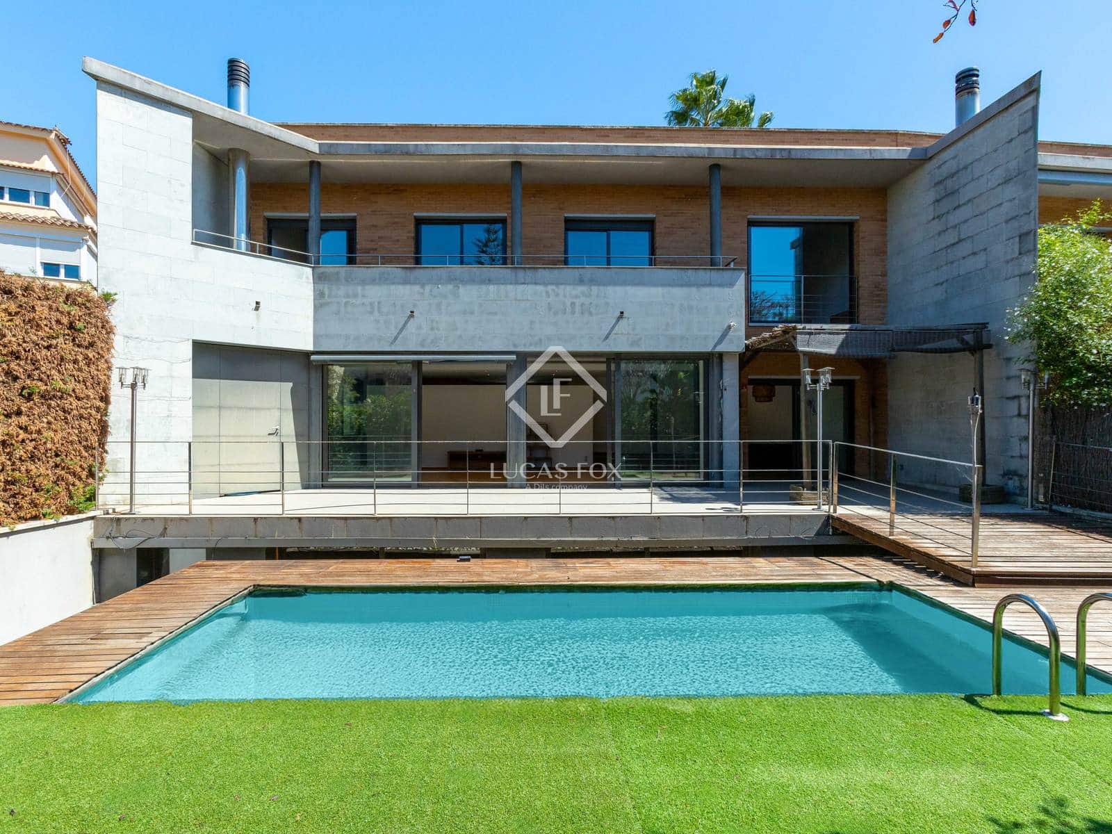 4 sypialnia Willa na sprzedaż w Alella z basenem garażem - 999 000 € (Ref: 9239309)