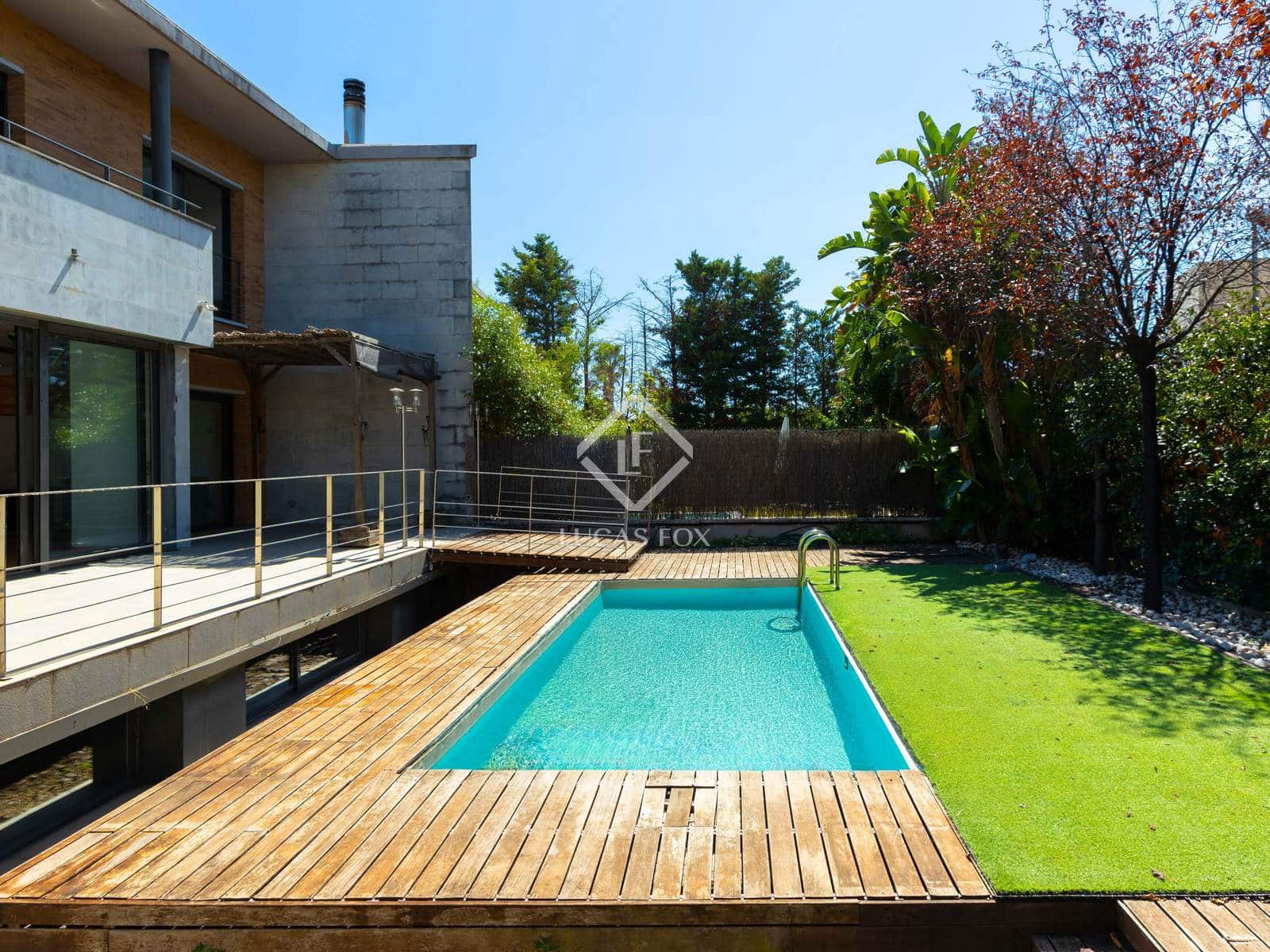 4 sypialnia Willa na sprzedaż w Alella z basenem garażem - 999 000 € (Ref: 9239309)