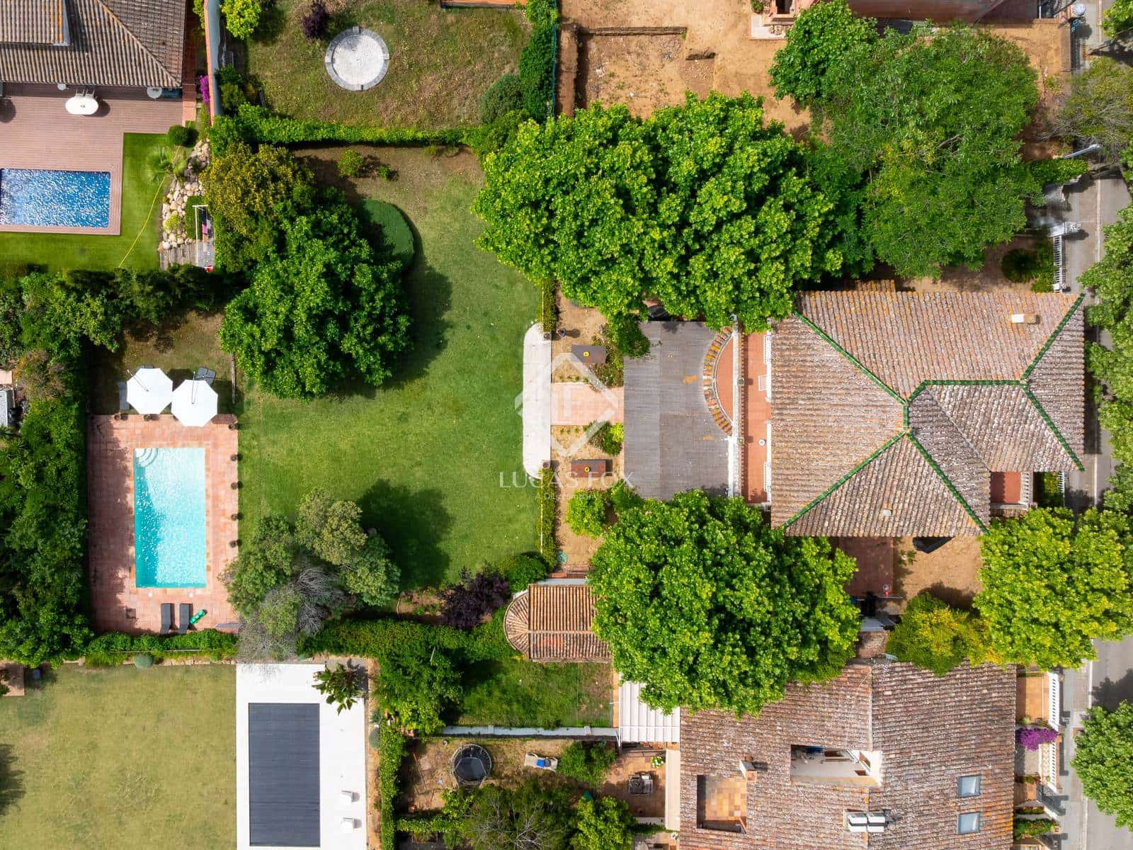 5 soveværelse Villa til salg i Argentona med swimmingpool garage - € 1.600.000 (Ref: 9239310)