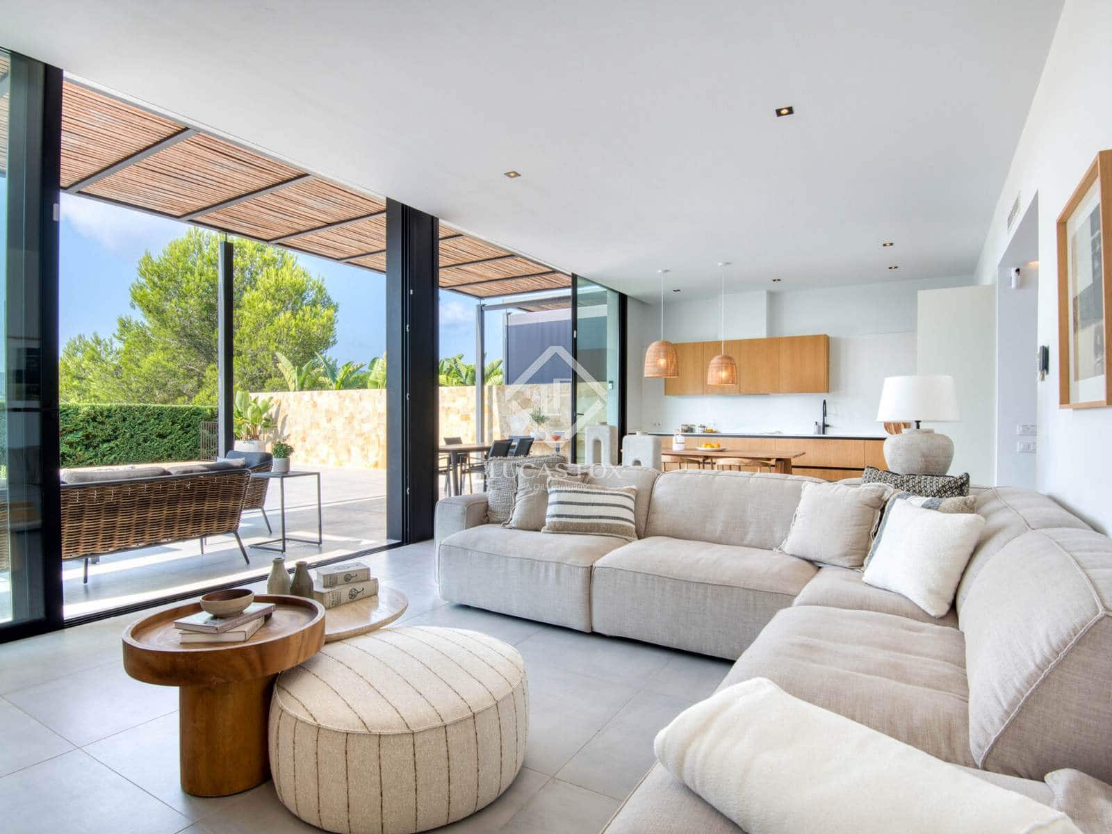 3 soverom Villa til salgs i Santa Cristina d'Aro med svømmebasseng garasje - € 810 000 (Ref: 9240671)