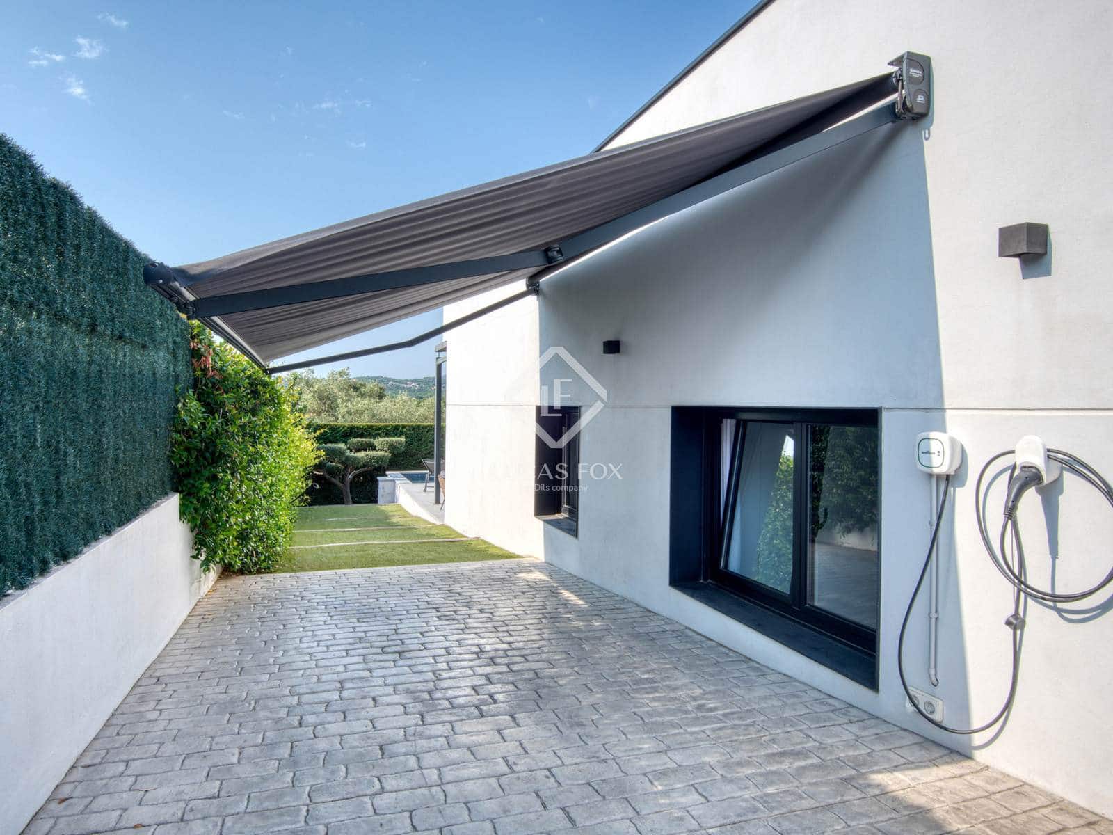 3 soverom Villa til salgs i Santa Cristina d'Aro med svømmebasseng garasje - € 810 000 (Ref: 9240671)