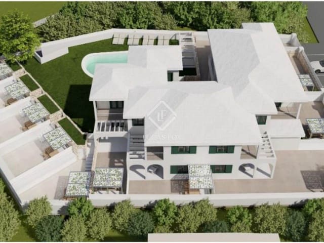 1 slaapkamer Appartement te koop in Ciutadella de Menorca met zwembad garage - € 295.000 (Ref: 9242075)