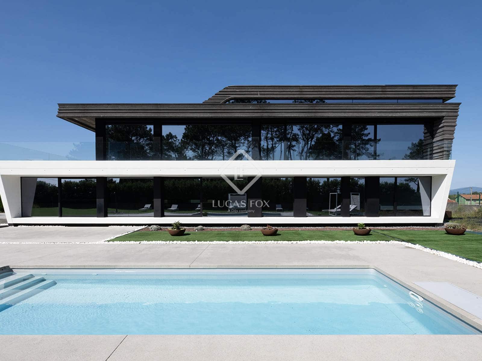 3 sypialnia Willa na sprzedaż w A Pobra do Caraminal z basenem garażem - 1 500 000 € (Ref: 9243520)