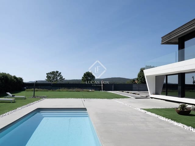 3 bedroom Villa for sale in A Pobra do Caramiñal with pool garage - € 1,500,000 (Ref: 9243520)