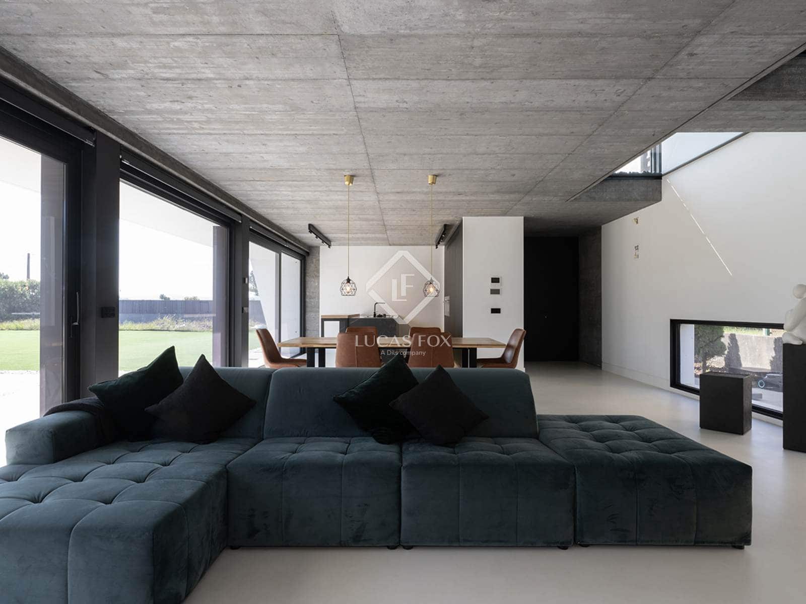 3 sypialnia Willa na sprzedaż w A Pobra do Caraminal z basenem garażem - 1 500 000 € (Ref: 9243520)