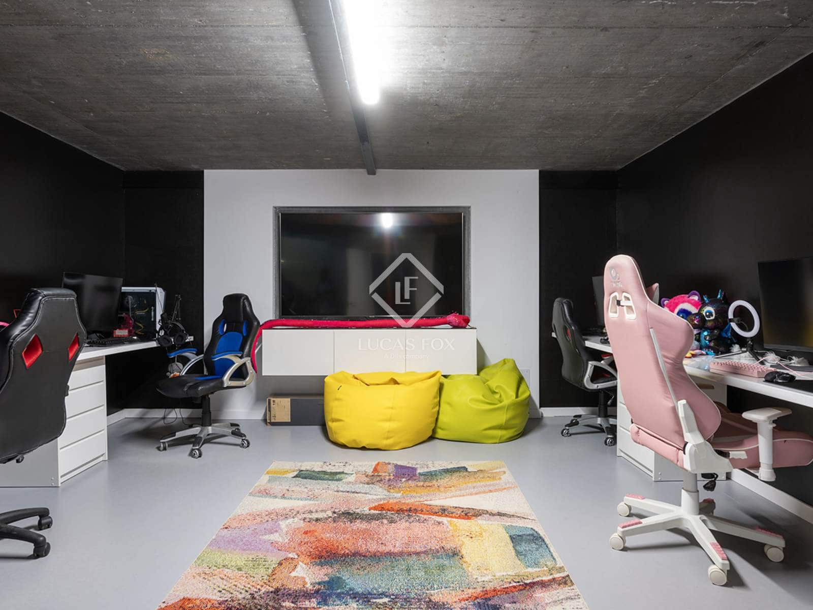 3 sypialnia Willa na sprzedaż w A Pobra do Caraminal z basenem garażem - 1 500 000 € (Ref: 9243520)