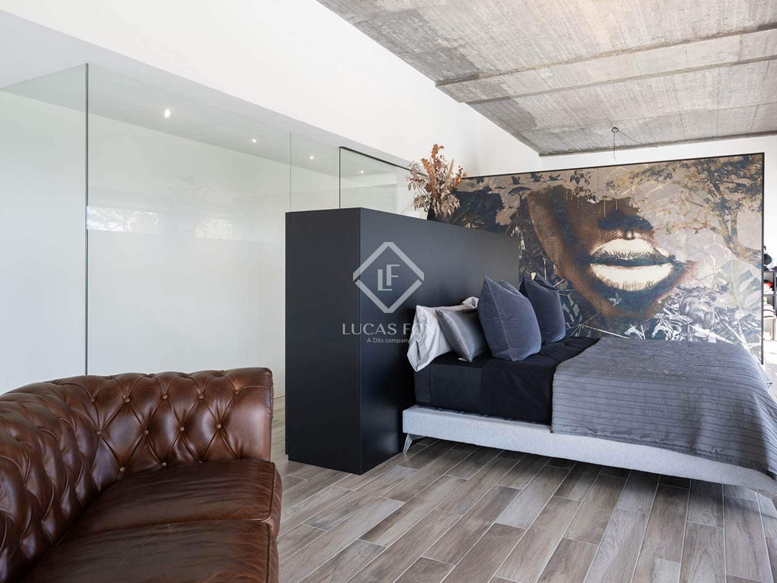 3 sypialnia Willa na sprzedaż w A Pobra do Caraminal z basenem garażem - 1 500 000 € (Ref: 9243520)