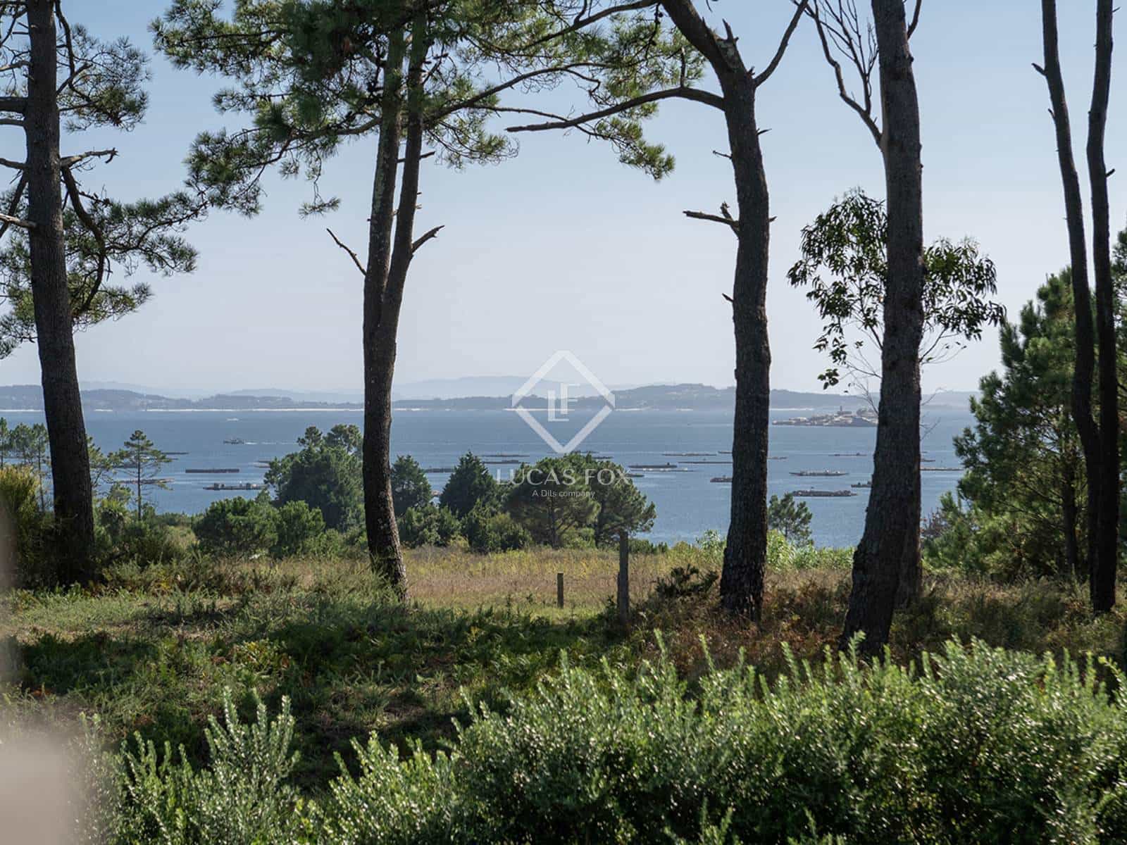 3 sypialnia Willa na sprzedaż w A Pobra do Caraminal z basenem garażem - 1 500 000 € (Ref: 9243520)