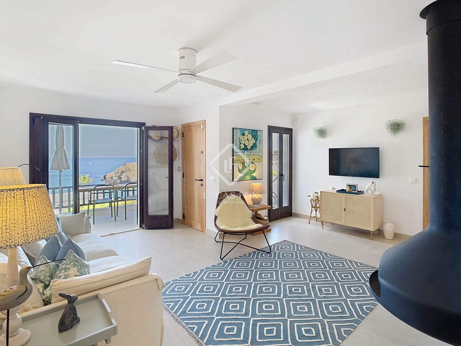 2 soveværelse Villa til salg i Ciutadella de Menorca med garage - € 625.000 (Ref: 9244376)