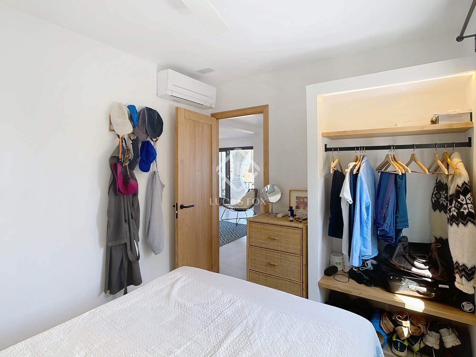 2 soveværelse Villa til salg i Ciutadella de Menorca med garage - € 625.000 (Ref: 9244376)