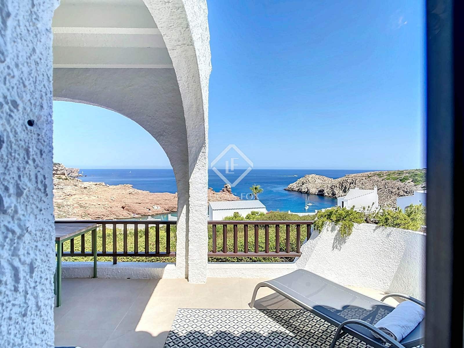 2 soveværelse Villa til salg i Ciutadella de Menorca med garage - € 625.000 (Ref: 9244376)