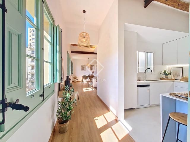 2 bedroom Apartment for sale in Vilanova i la Geltrú - € 350,000 (Ref: 9245403)