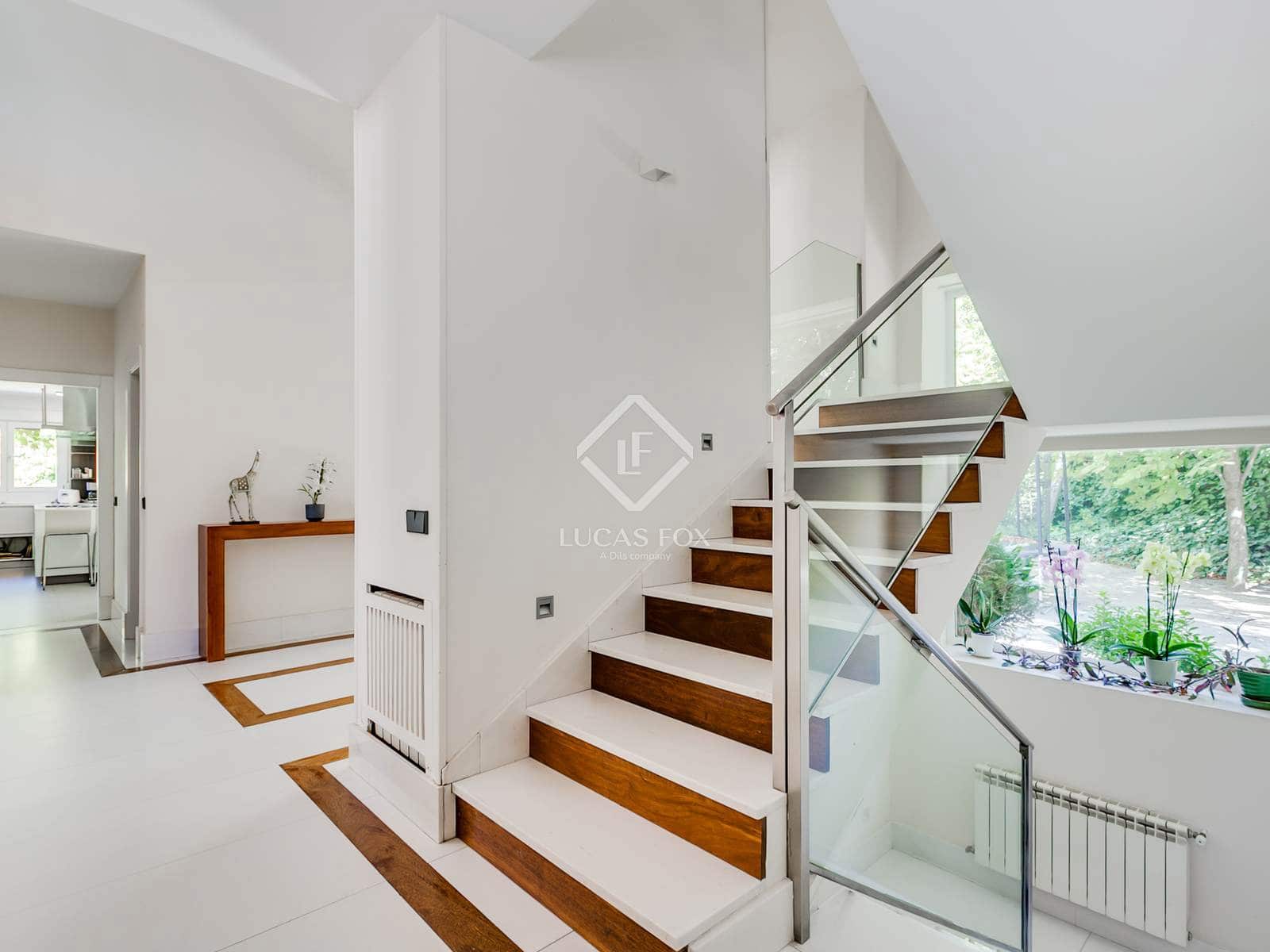 8 soveværelse Villa til salg i Madrid by med swimmingpool - € 5.450.000 (Ref: 9249144)