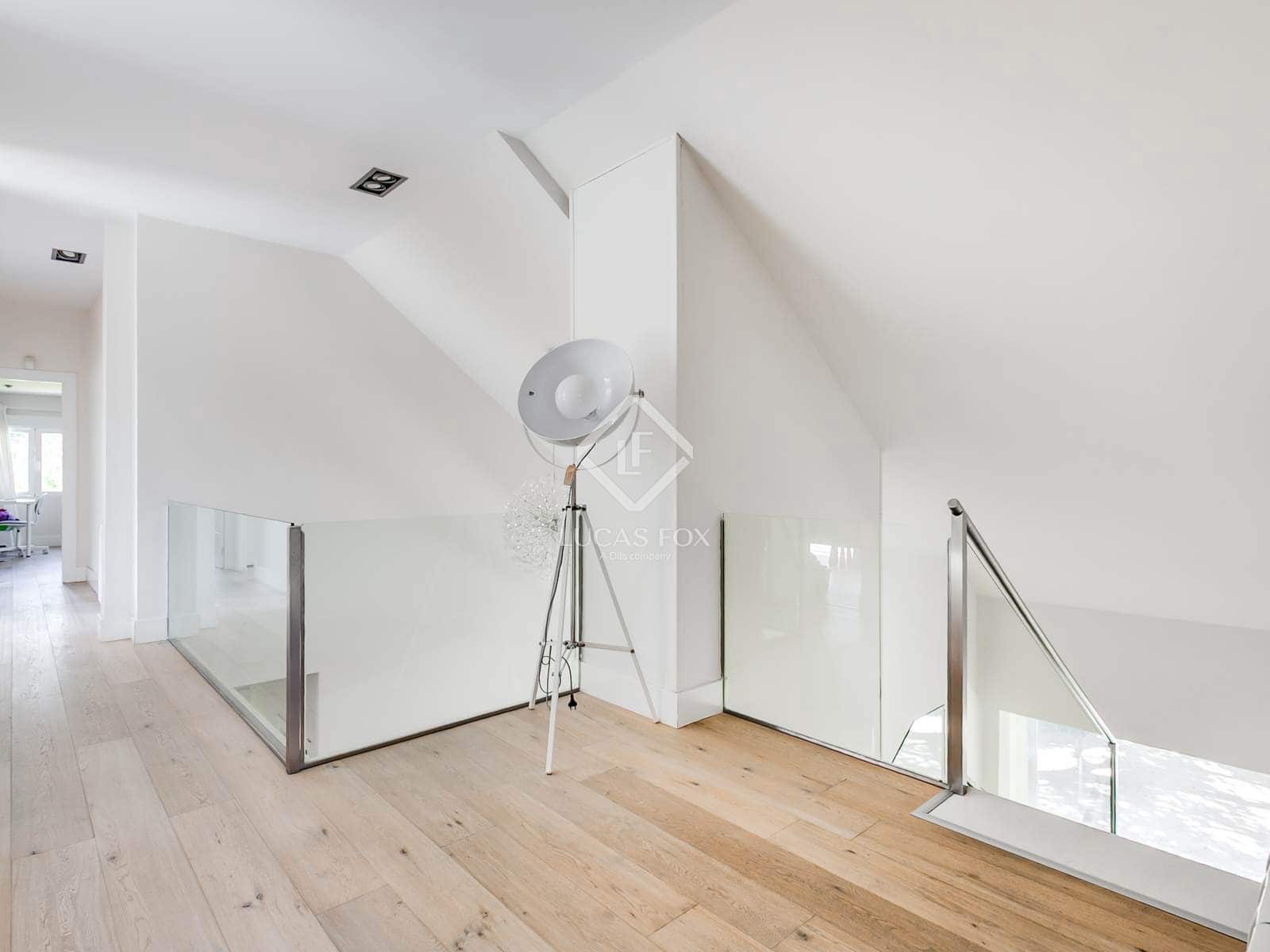 8 soveværelse Villa til salg i Madrid by med swimmingpool - € 5.450.000 (Ref: 9249144)