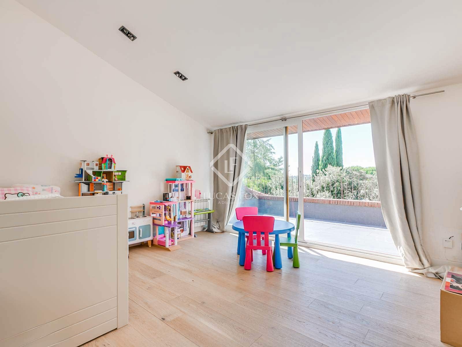 8 soveværelse Villa til salg i Madrid by med swimmingpool - € 5.450.000 (Ref: 9249144)