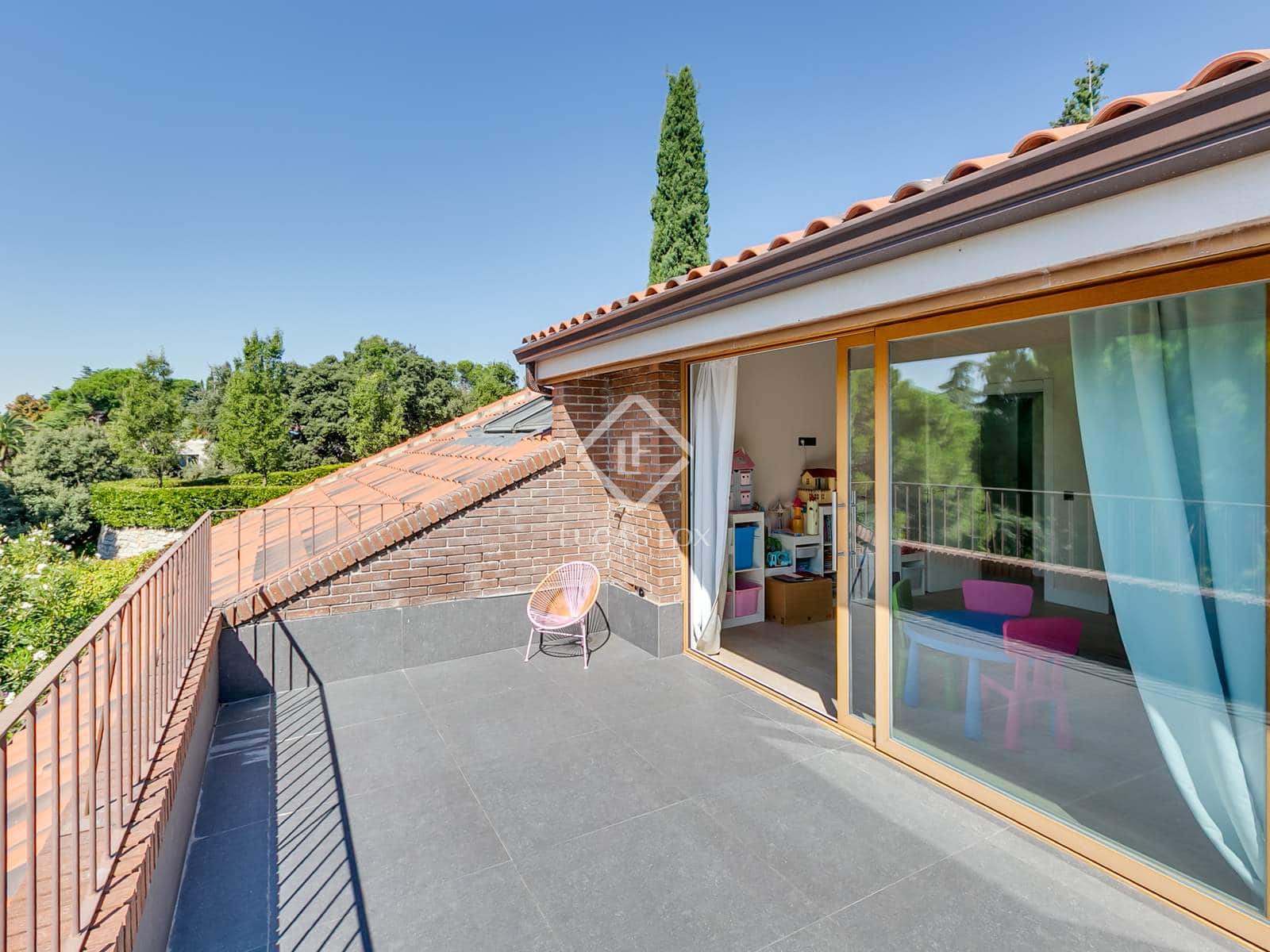 8 soveværelse Villa til salg i Madrid by med swimmingpool - € 5.450.000 (Ref: 9249144)