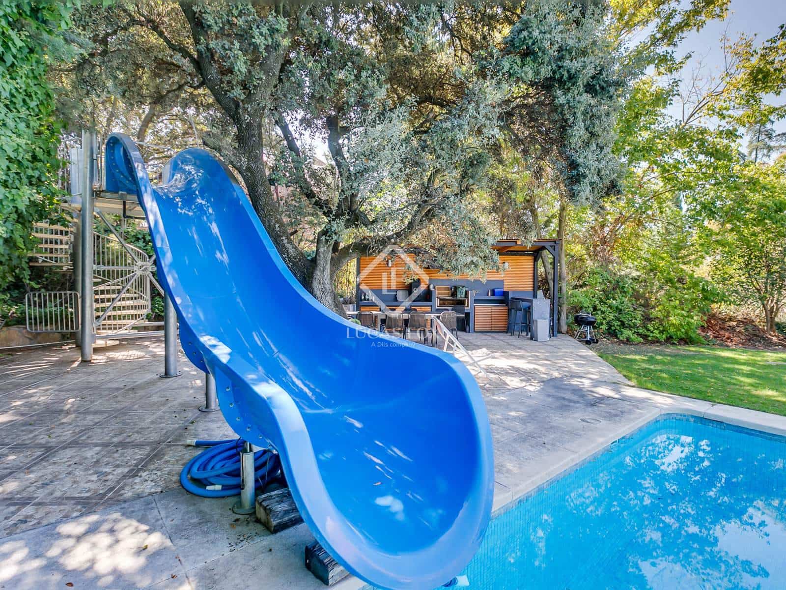 8 soveværelse Villa til salg i Madrid by med swimmingpool - € 5.450.000 (Ref: 9249144)